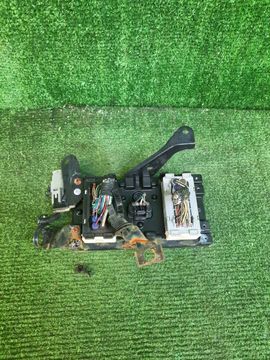 БЛОК ABS НА TOYOTA CROWN MAJESTA UZS186 3UZ-FE