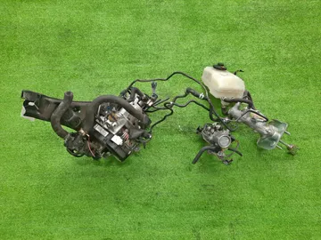 БЛОК ABS НА TOYOTA PRIUS NHW20 1NZ-FXE