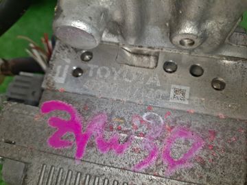 БЛОК ABS НА TOYOTA PRIUS ZVW30 2ZR-FXE