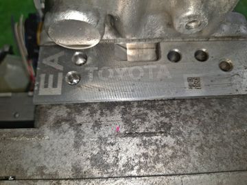 БЛОК ABS НА TOYOTA PRIUS ZVW30 2ZR-FXE