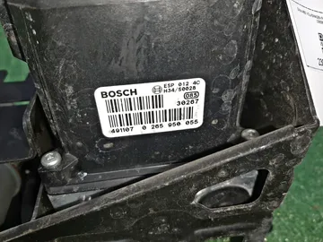 БЛОК ABS НА VOLKSWAGEN PASSAT 3B3