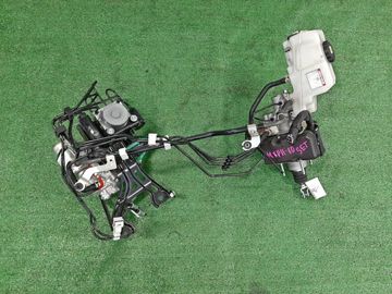 БЛОК ABS НА TOYOTA YARIS MXPH10 M15A-FXE