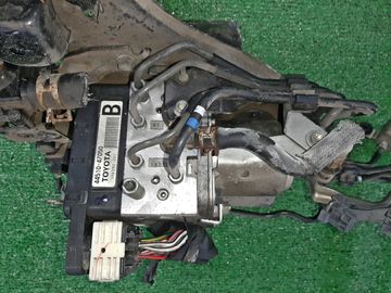 БЛОК ABS НА TOYOTA PRIUS NHW20 1NZ-FXE