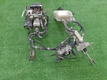 БЛОК ABS НА TOYOTA PRIUS NHW20 1NZ-FXE