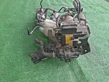 БЛОК ABS НА TOYOTA PRIUS NHW20 1NZ-FXE