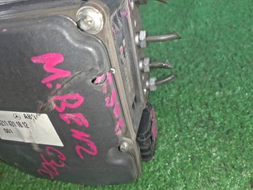 БЛОК ABS НА MERCEDES-BENZ E-CLASS W211