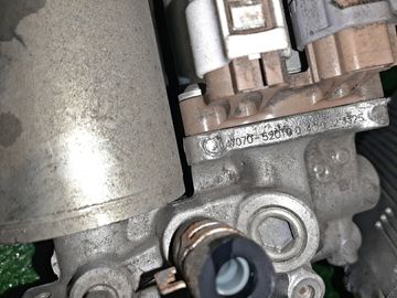БЛОК ABS НА TOYOTA AQUA NHP10 1NZ-FXE