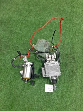 БЛОК ABS НА TOYOTA AQUA NHP10 1NZ-FXE