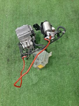 БЛОК ABS НА TOYOTA AQUA NHP10 1NZ-FXE