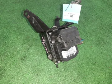 БЛОК ABS НА TOYOTA AVENSIS AZT251 2AZ-FSE