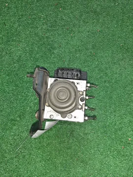 БЛОК ABS НА TOYOTA COROLLA FIELDER NZE121G 1NZ-FE