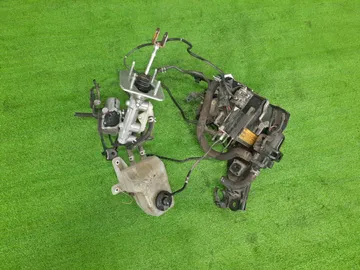 БЛОК ABS НА TOYOTA PRIUS NHW20 1NZ-FXE