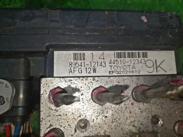 БЛОК ABS НА TOYOTA COROLLA ZZE122 1ZZ-FE
