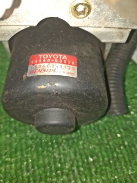 БЛОК ABS НА TOYOTA CELSIOR UCF30 3UZ-FE