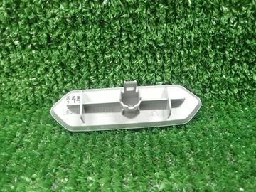 КРЫШКА ОМЫВАТЕЛЯ ФАР НА LEXUS UX250H MZAH10