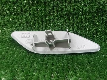 КРЫШКА ОМЫВАТЕЛЯ ФАР НА LEXUS ES300H AXZH10