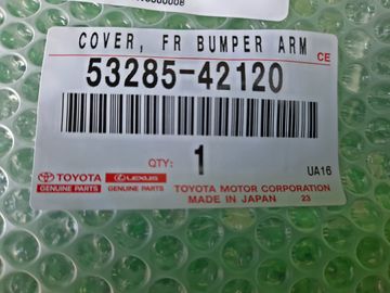 ЗАГЛУШКА БУКСИРНОГО КРЮКА НА TOYOTA RAV4 AXAH52