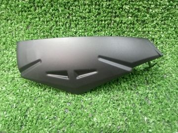 ЗАГЛУШКА РЕШЕТКИ НА TOYOTA CROWN AZSH36W