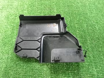 ЗАГЛУШКА РЕШЕТКИ НА TOYOTA YARIS GXPA16 G16E-GTS