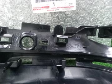 НАКЛАДКА НА ЗЕРКАЛО НА TOYOTA PRIUS ZVW50