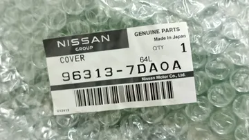 НАКЛАДКА НА ЗЕРКАЛО НА NISSAN SERENA FC28