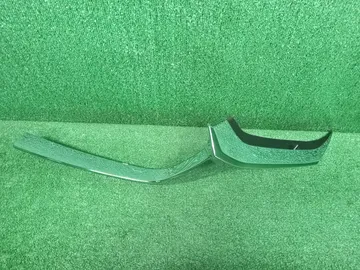 МОЛДИНГ РЕШЕТКИ РАДИАТОРА НА MAZDA CX-30 DM8P