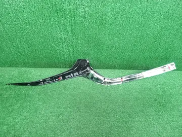 МОЛДИНГ РЕШЕТКИ РАДИАТОРА НА MAZDA CX-30 DM8P