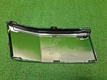 МОЛДИНГ РЕШЕТКИ РАДИАТОРА НА TOYOTA NOAH ZWR80G