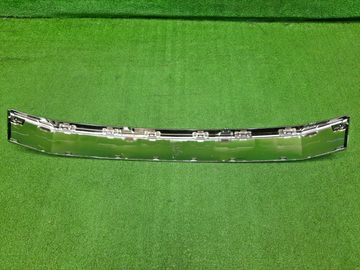МОЛДИНГ РЕШЕТКИ РАДИАТОРА НА TOYOTA NOAH ZWR80G