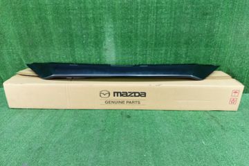 МОЛДИНГ РЕШЕТКИ РАДИАТОРА НА MAZDA CX-5 KF2P