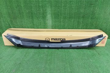 МОЛДИНГ РЕШЕТКИ РАДИАТОРА НА MAZDA CX-5 KF2P