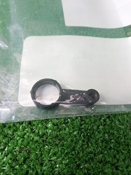 ПРОКЛАДКА КЛАПАННОЙ КРЫШКИ 11213-31080 567Y0000014 НА TOYOTA COROLLA ZWE211