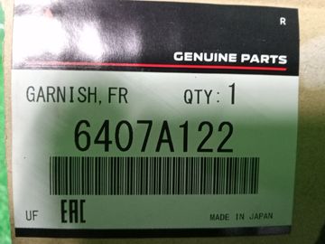 МОЛДИНГ НА БАМПЕР 6407A122 560Y0000003 НА MITSUBISHI PAJERO V93W
