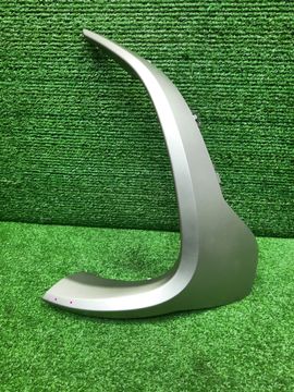 МОЛДИНГ НА БАМПЕР НА TOYOTA AQUA MXPK11