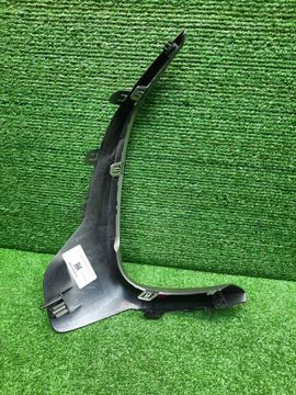 МОЛДИНГ НА БАМПЕР НА TOYOTA AQUA MXPK11