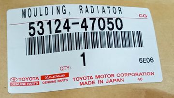 МОЛДИНГ НА БАМПЕР НА TOYOTA PRIUS PHV ZVW52
