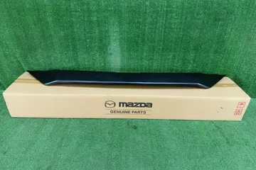 МОЛДИНГ НА БАМПЕР НА MAZDA CX-8 KG2P