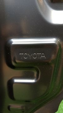СТОЙКА КУЗОВА НА TOYOTA HILUX GUN125