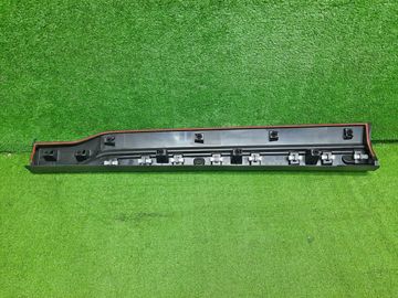 НАКЛАДКА НА ДВЕРЬ НА SUBARU FORESTER SKE