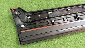 НАКЛАДКА НА ДВЕРЬ НА HONDA CR-V RT5