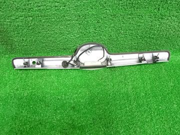 НАКЛАДКА КРЫШКИ БАГАЖНИКА НА TOYOTA CAMRY ACV40