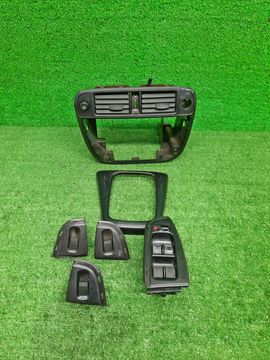 КОНСОЛЬ МАГНИТОФОНА НА HONDA ORTHIA EL2