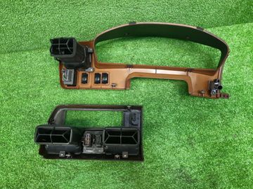 КОНСОЛЬ СПИДОМЕТРА НА NISSAN RNESSA N30