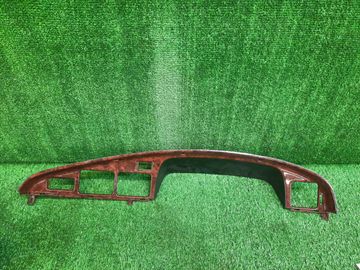 КОНСОЛЬ СПИДОМЕТРА НА TOYOTA LAND CRUISER FZJ80