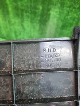 КОНСОЛЬ СПИДОМЕТРА НА TOYOTA LAND CRUISER FZJ80