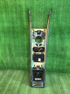 БАРДАЧОК МЕЖДУ СИДЕНЬЯМИ НА BENTLEY FLYING SPUR 3W2