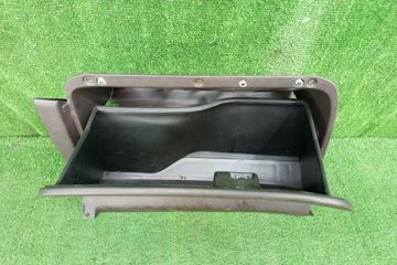БАРДАЧОК НА TOYOTA COROLLA AE101