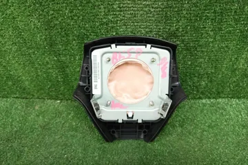ПОДУШКА БЕЗОПАСНОСТИ НА РУЛЬ НА MAZDA AXELA BK5P