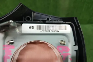 ПОДУШКА БЕЗОПАСНОСТИ НА РУЛЬ НА MAZDA AXELA BK5P