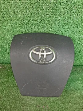 ПОДУШКА БЕЗОПАСНОСТИ НА РУЛЬ НА TOYOTA PRIUS ZVW30